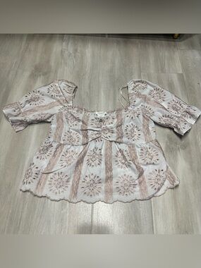 Kirious Los Angeles Pink White Eyelet Square Neck Top Sz M